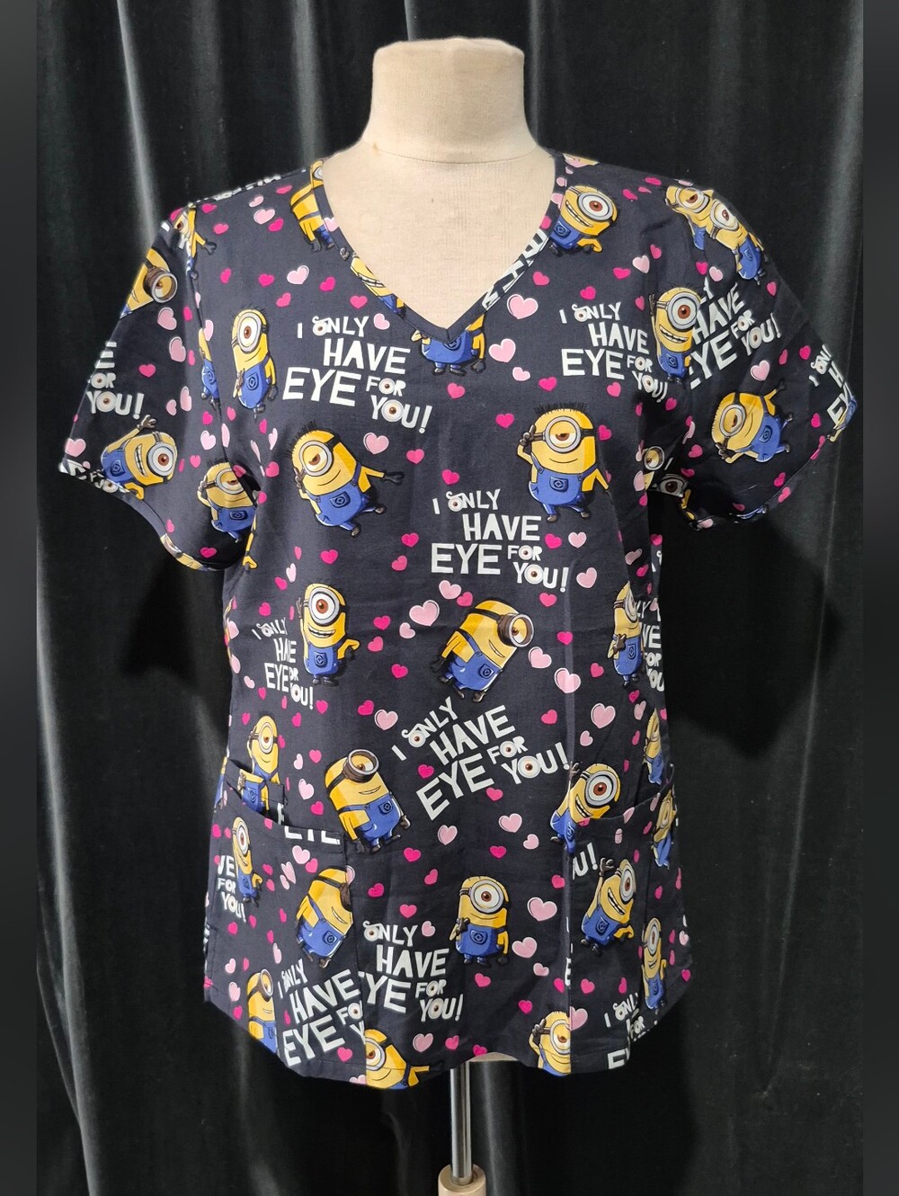 Universal Black Minion Heart Tee